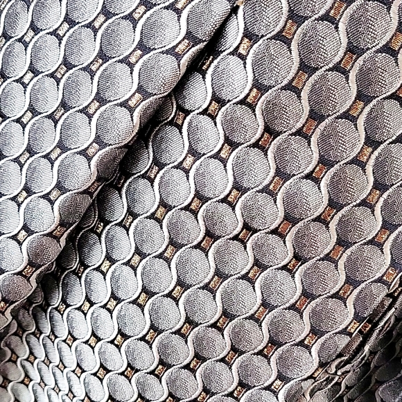 Max Studio Silver Brocade Fit and Flare  Dress Size 4 - Picture 7 of 8